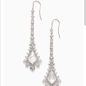 Kendra Scott Reimer Earring (Mother Pearl/ Silver)